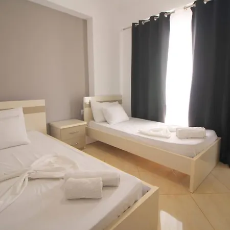 Nikol Appartement Sarandë