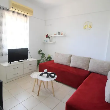Nikol Appartement Sarandë